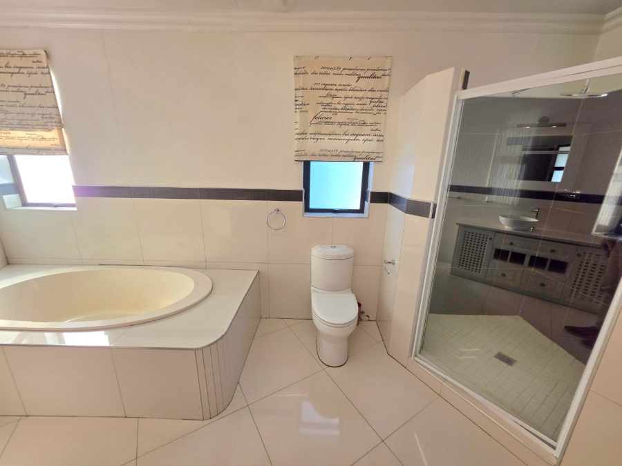 4 Bedroom Property for Sale in Eureka Free State